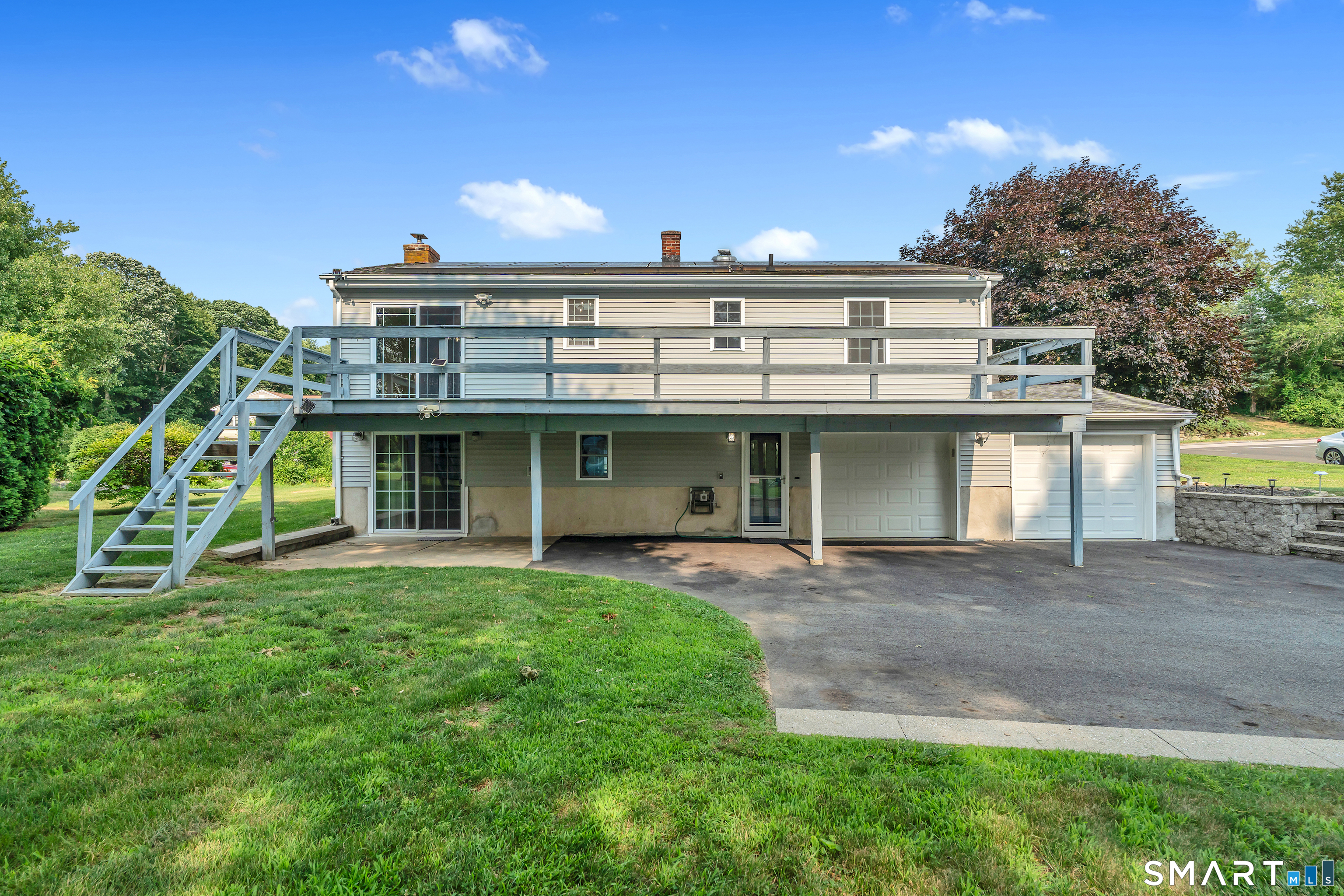 18 High Ridge Drive Waterford CT 06385