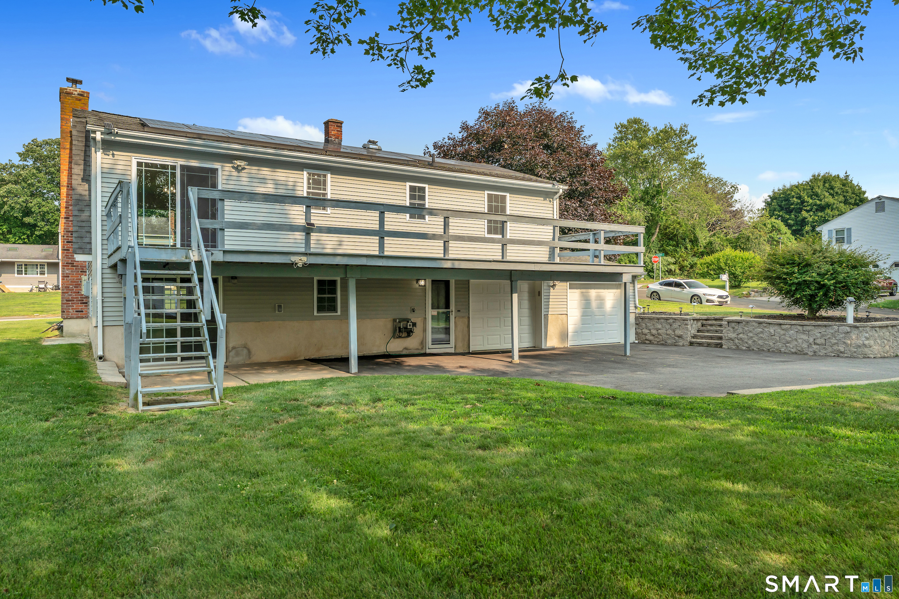 18 High Ridge Drive Waterford CT 06385