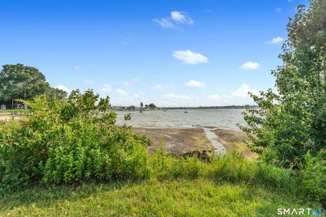 18 High Ridge Drive Waterford CT 06385