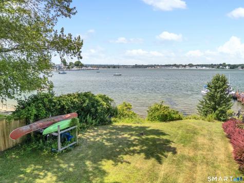18 High Ridge Drive Waterford CT 06385