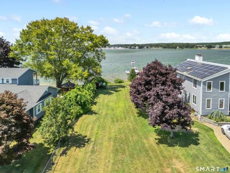 18 High Ridge Drive Waterford CT 06385