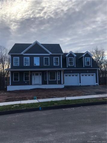 11 Condale Lane Plainville CT 06062