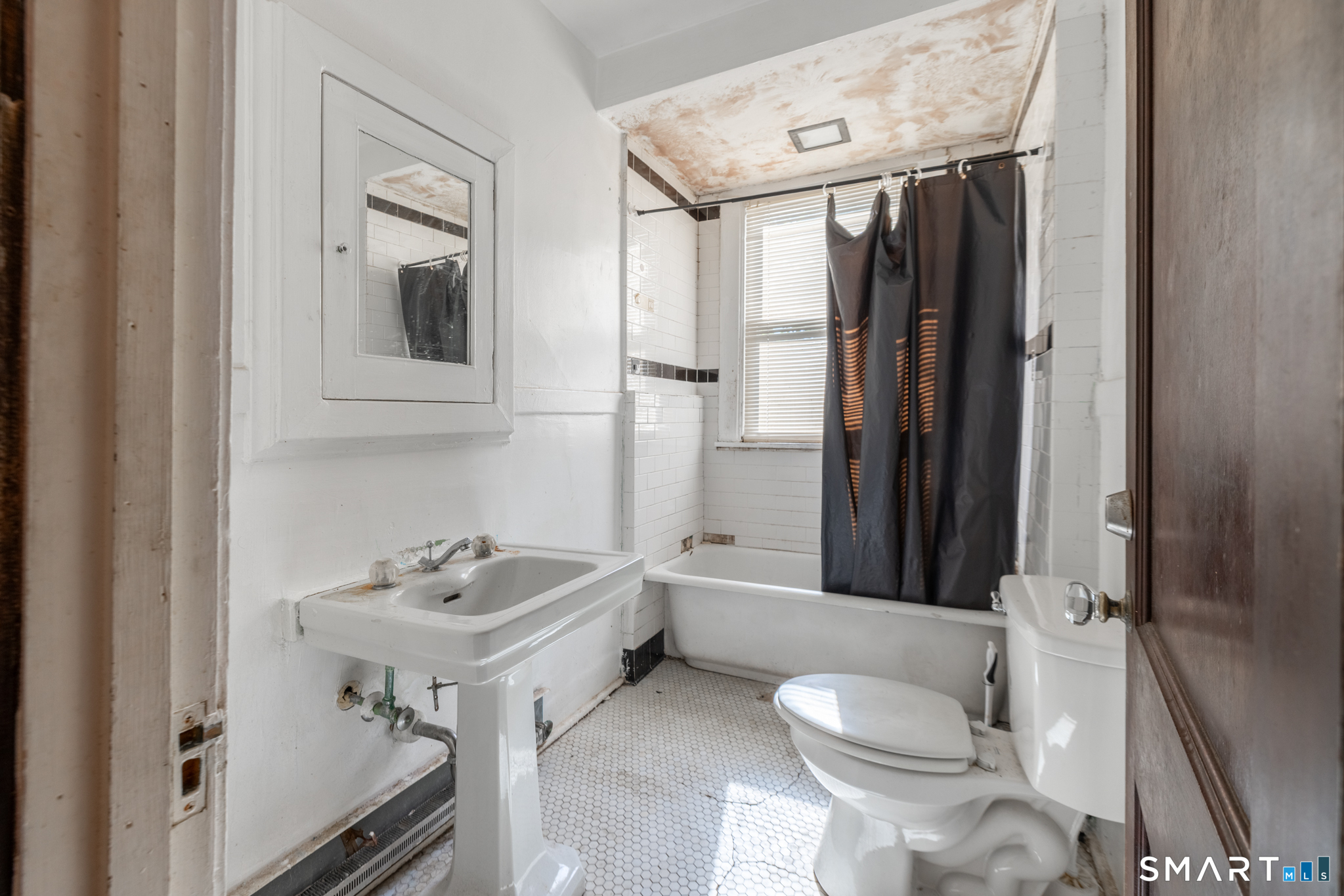 67 Hobart Street New Haven CT 06511