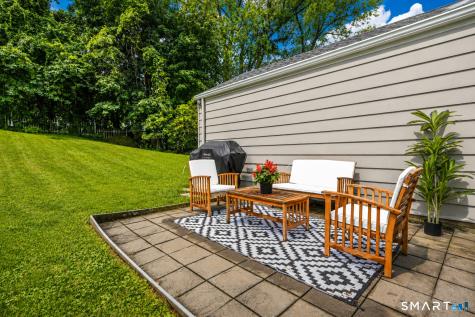 33 Edgemere Avenue West Hartford CT 06110