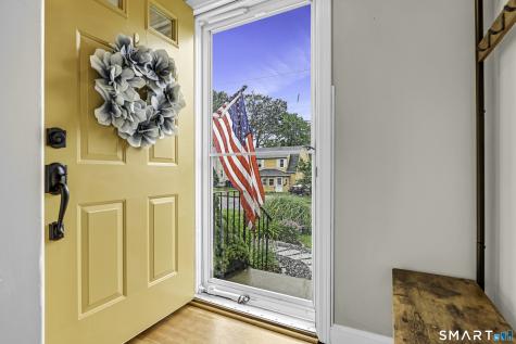 33 Edgemere Avenue West Hartford CT 06110