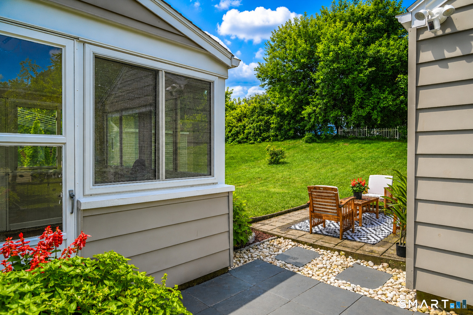 33 Edgemere Avenue West Hartford CT 06110