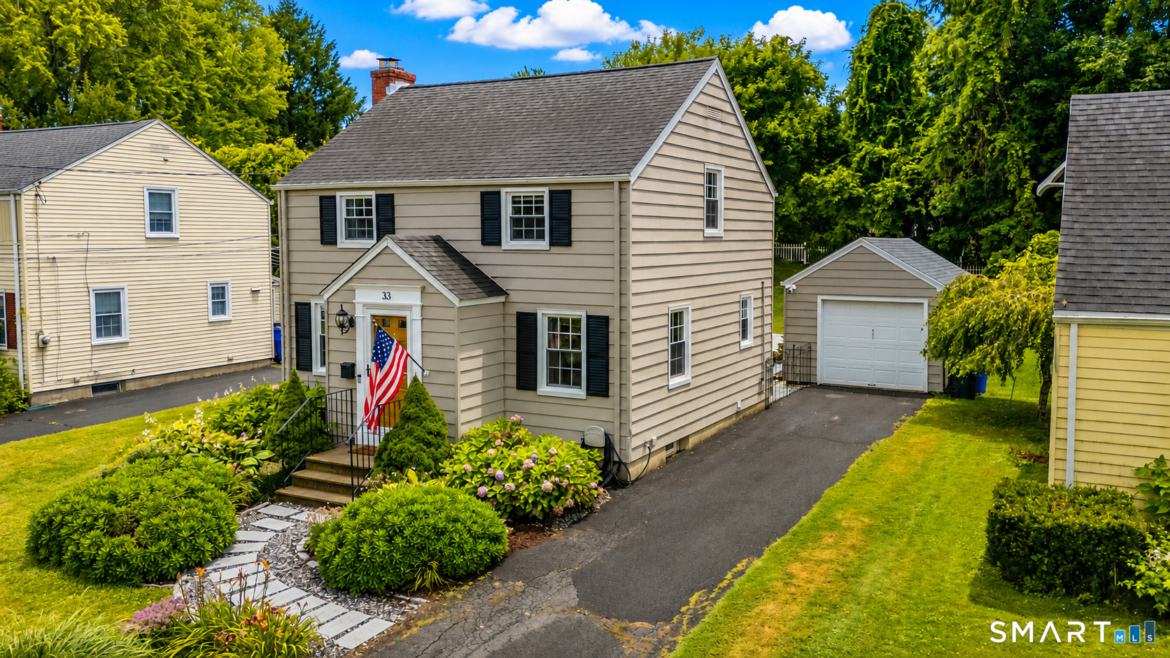 33 Edgemere Avenue West Hartford CT 06110