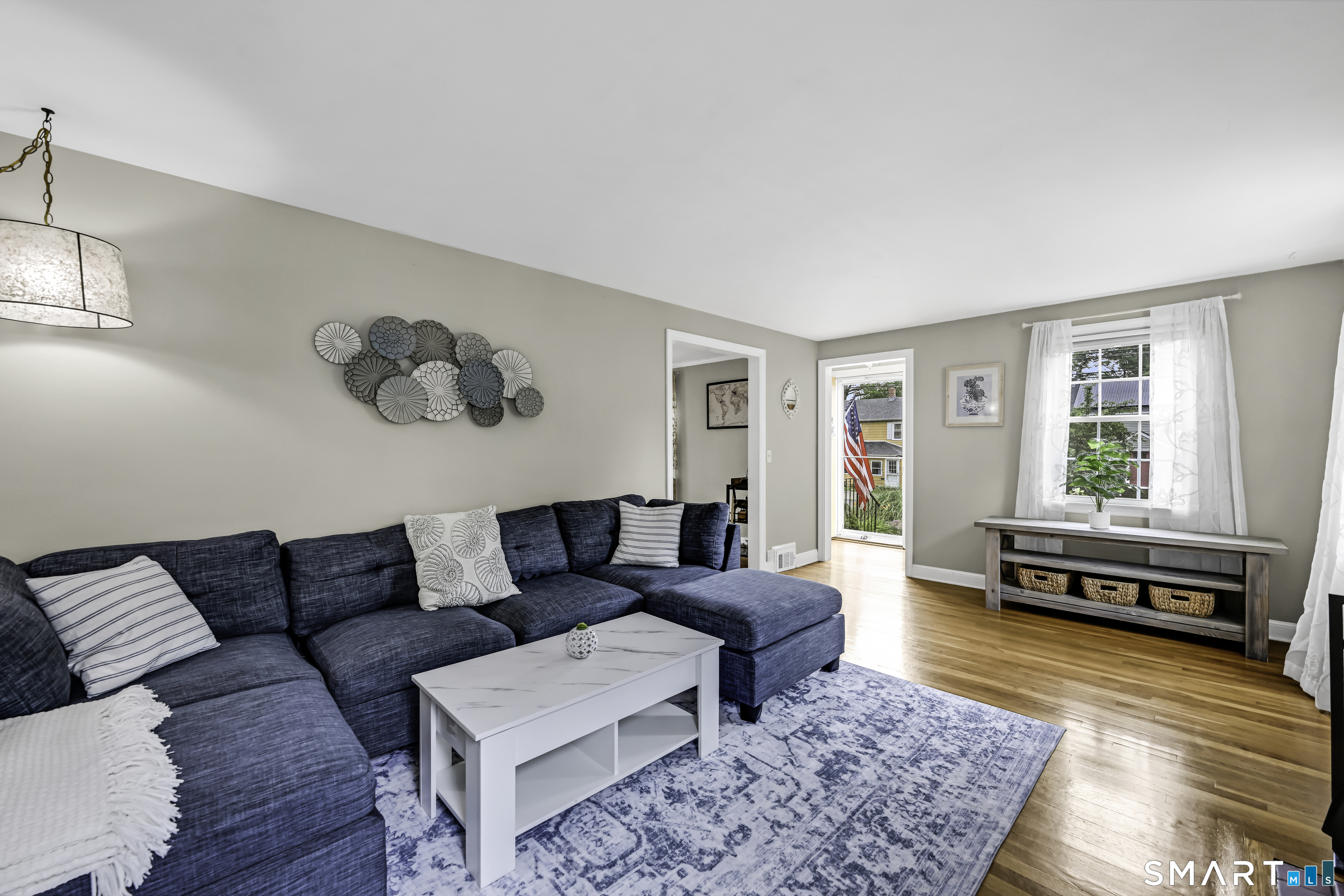 33 Edgemere Avenue West Hartford CT 06110