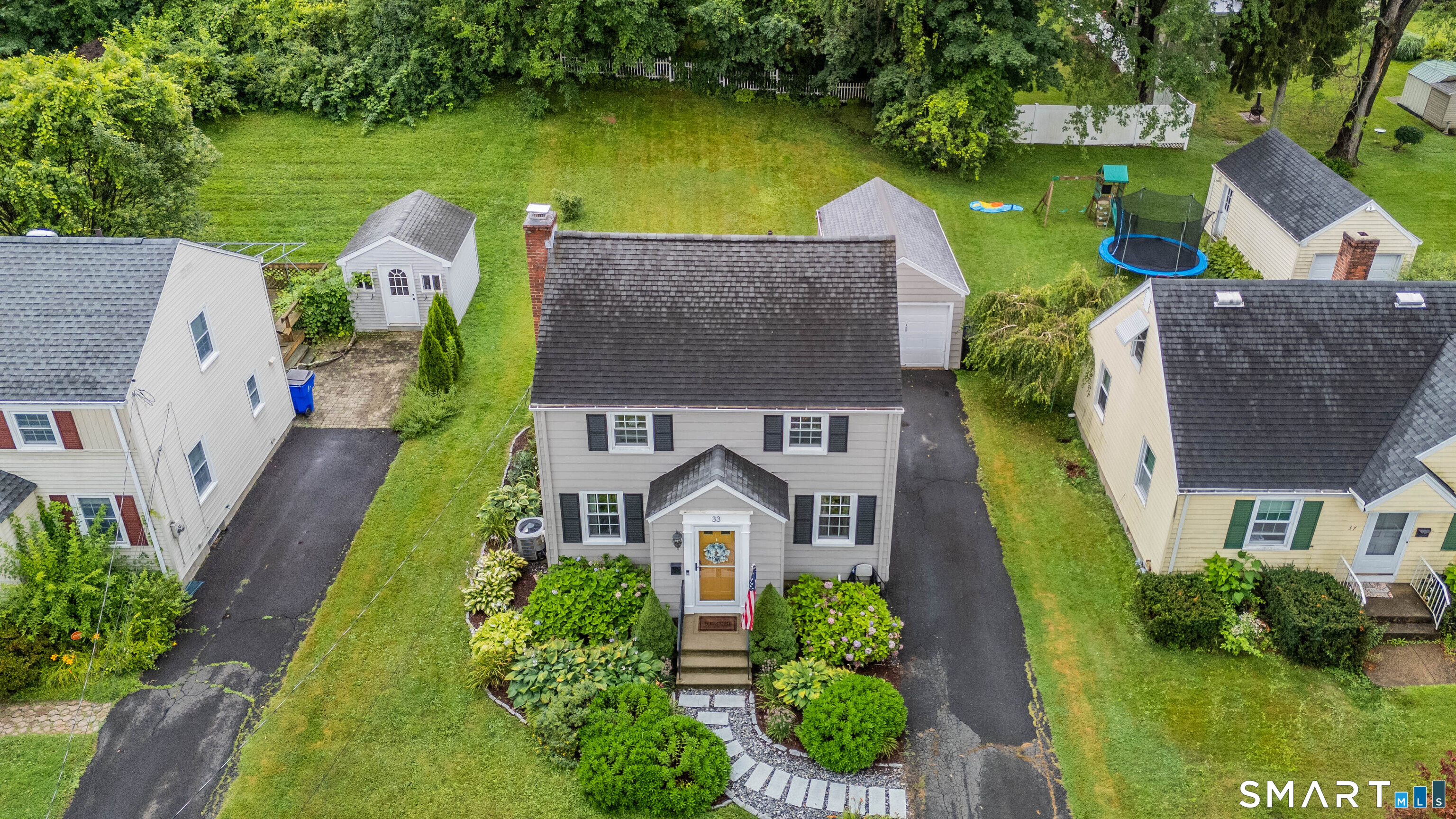 33 Edgemere Avenue West Hartford CT 06110