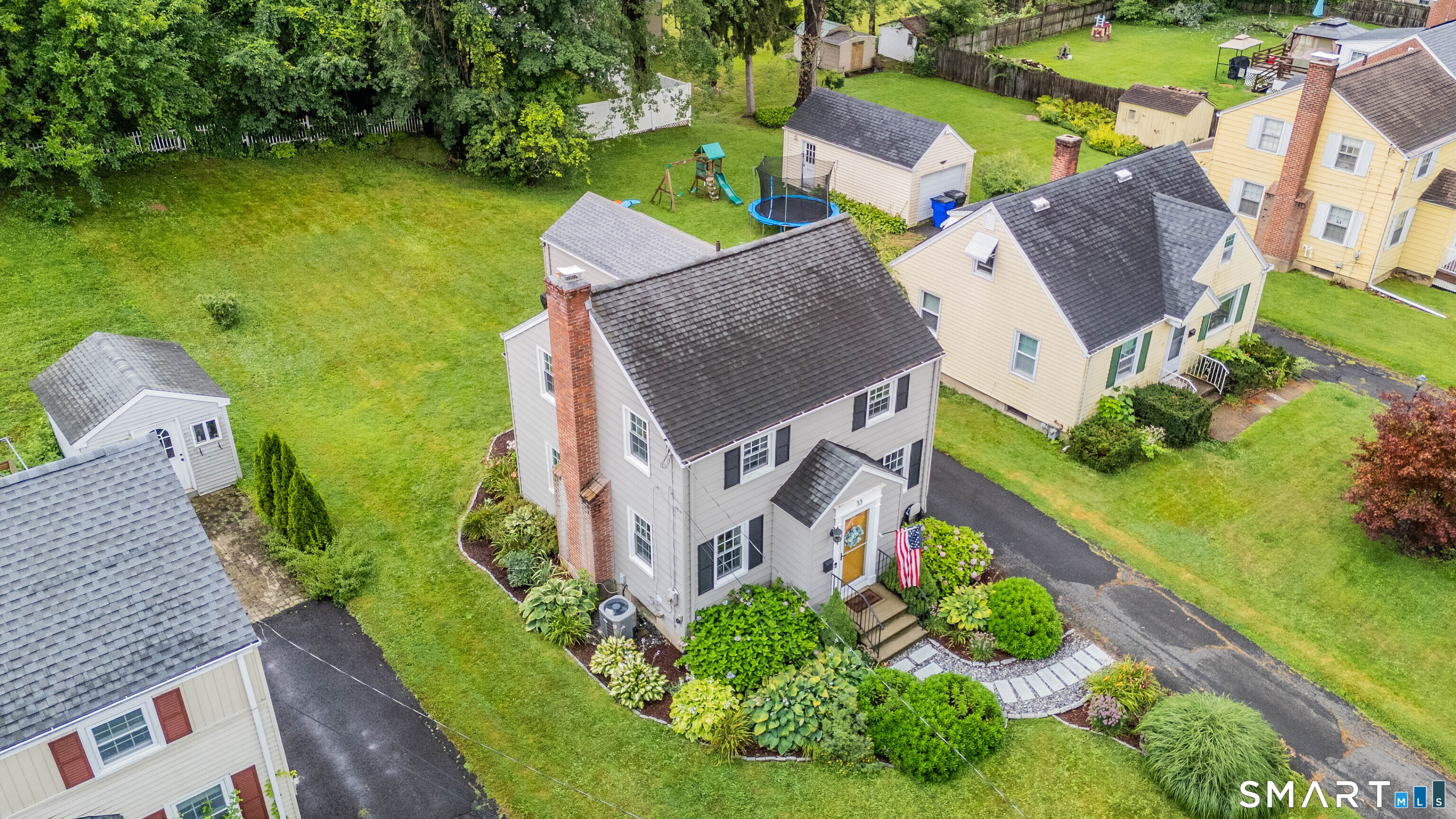 33 Edgemere Avenue West Hartford CT 06110