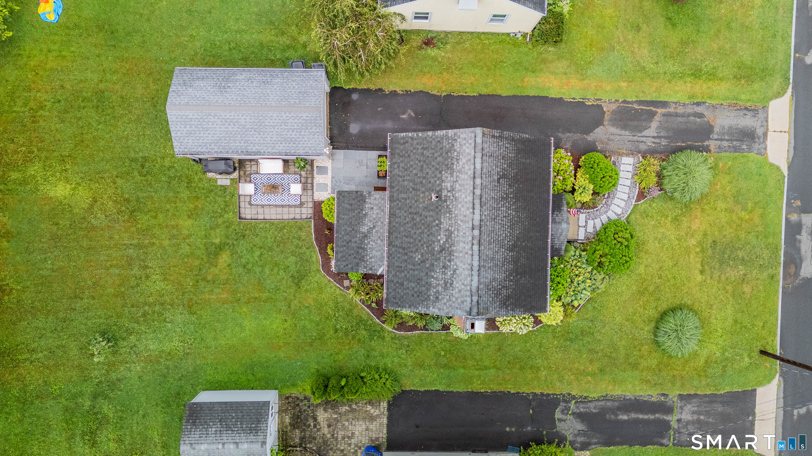 33 Edgemere Avenue West Hartford CT 06110