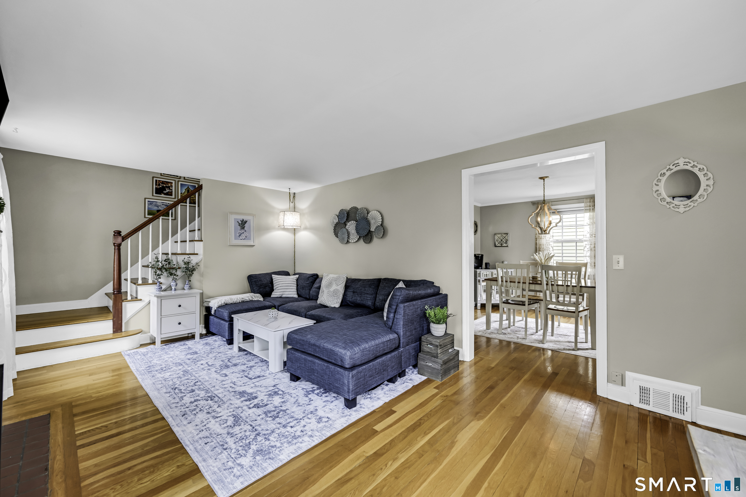 33 Edgemere Avenue West Hartford CT 06110