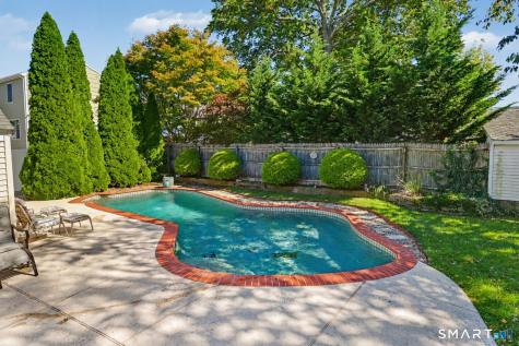 205 Castle Avenue Fairfield CT 06825