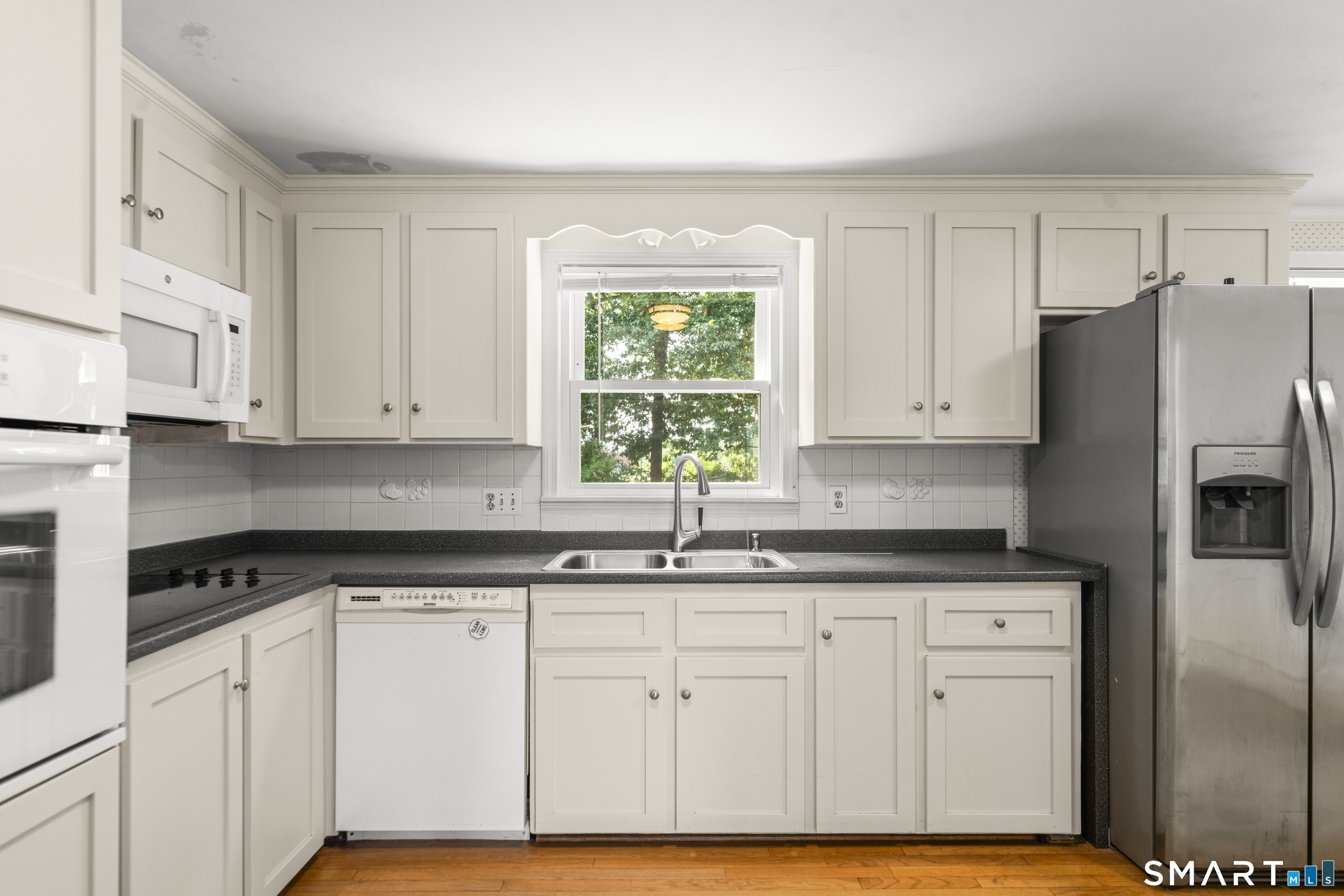 2 Sparkle Street Enfield CT 06082