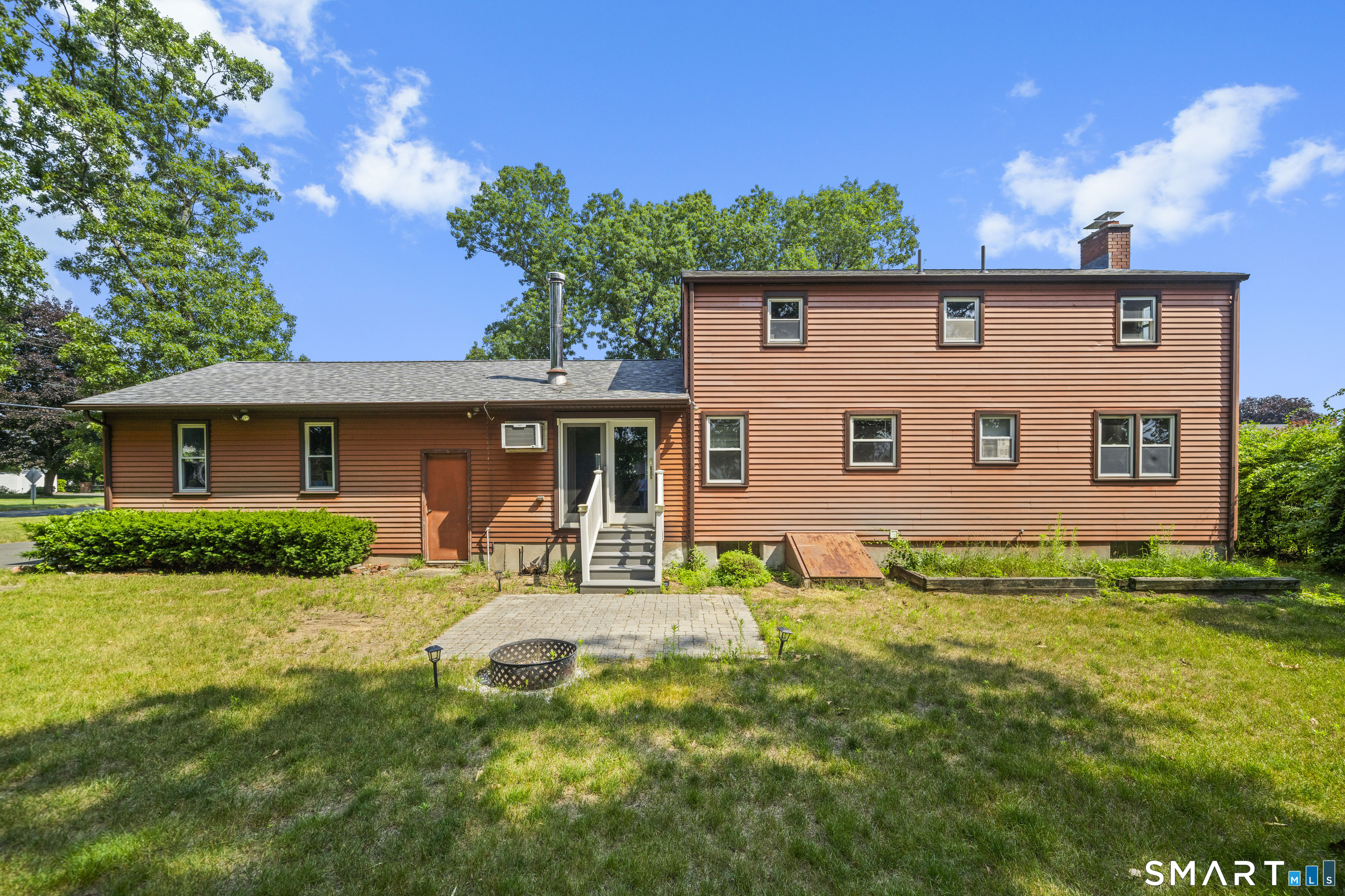 2 Sparkle Street Enfield CT 06082