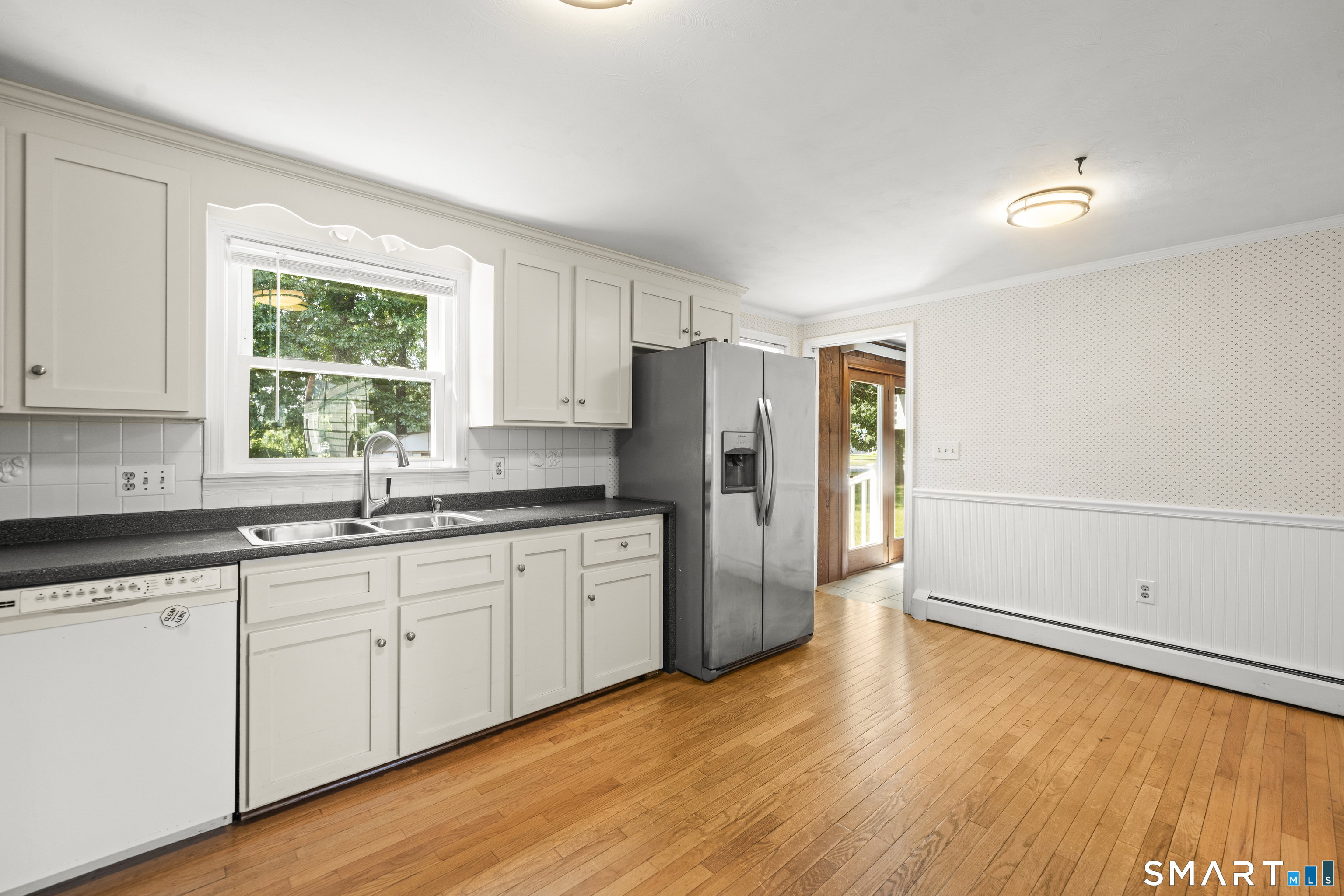 2 Sparkle Street Enfield CT 06082