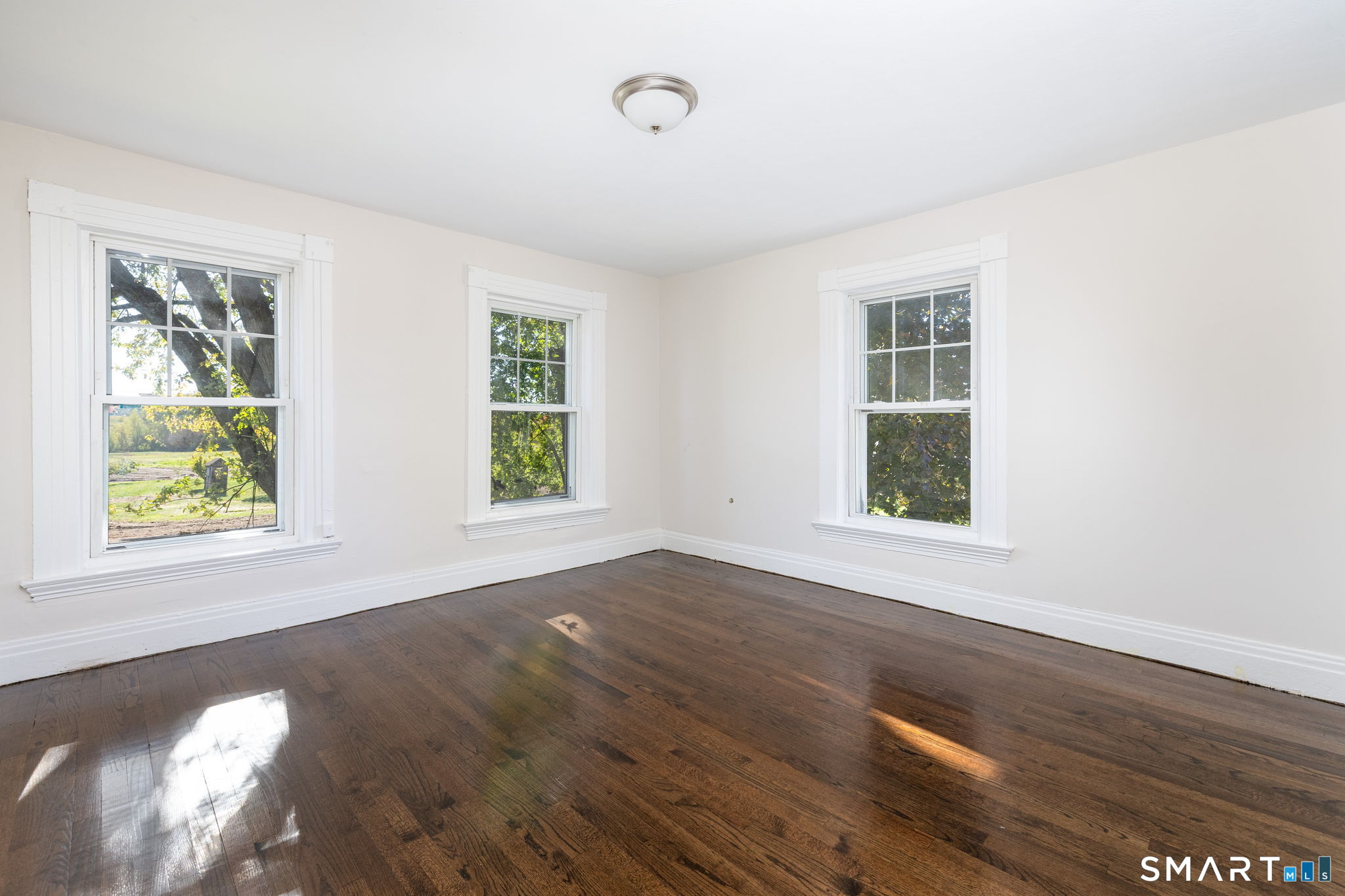 1267 South Street Suffield CT 06078