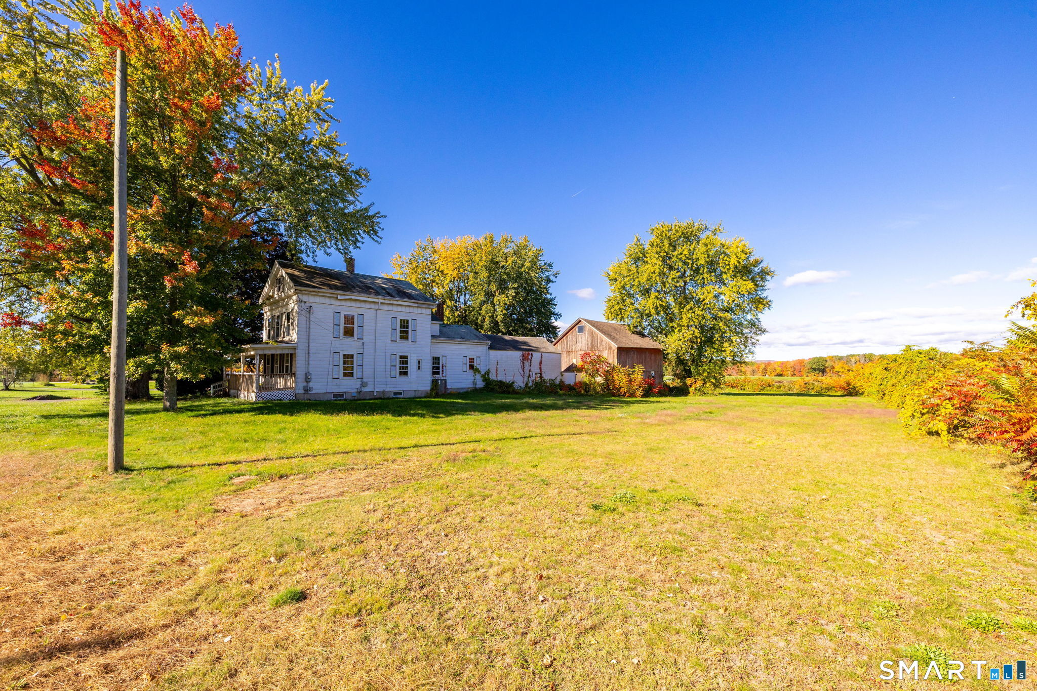 1267 South Street Suffield CT 06078