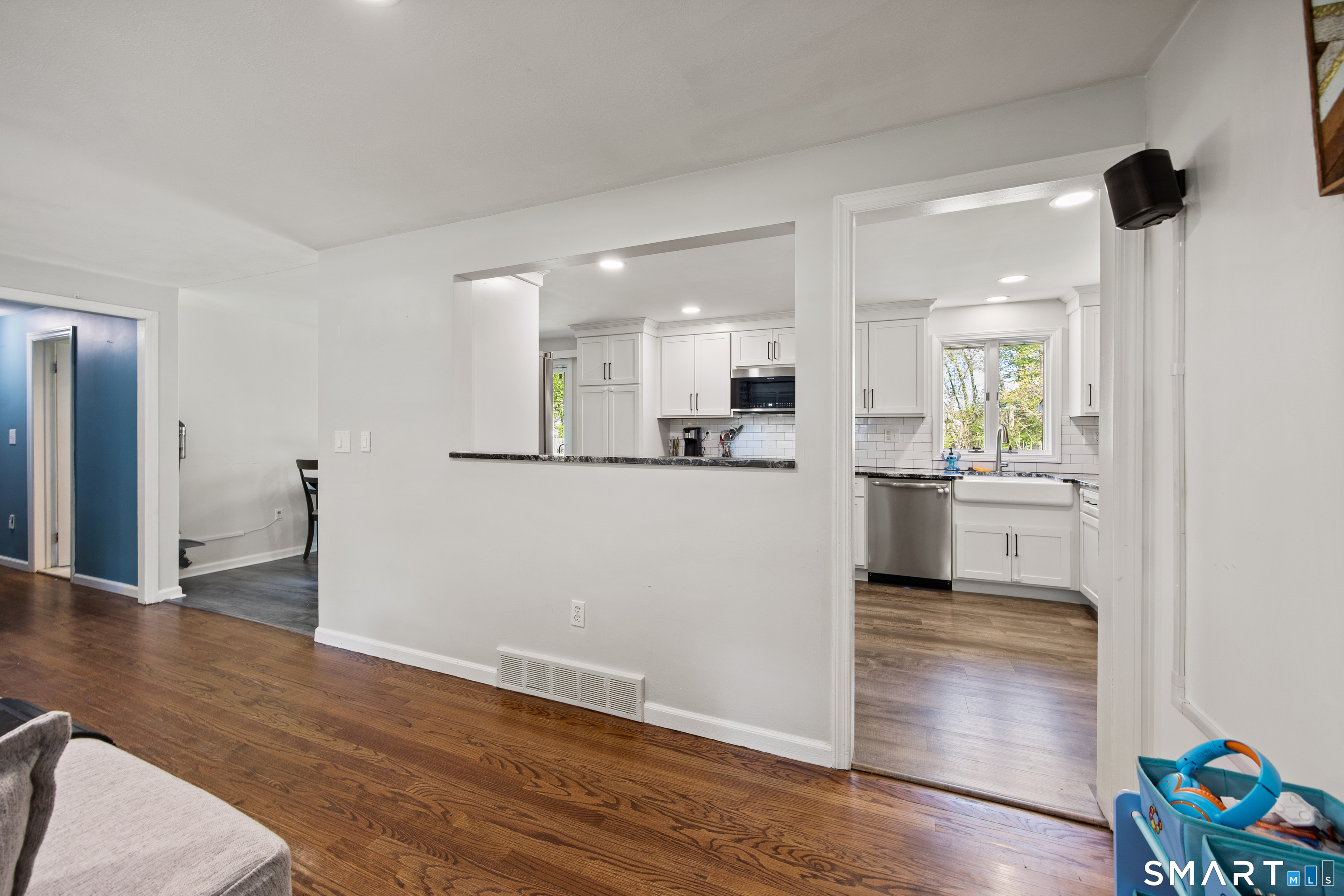 39 Grove Road North Haven CT 06473