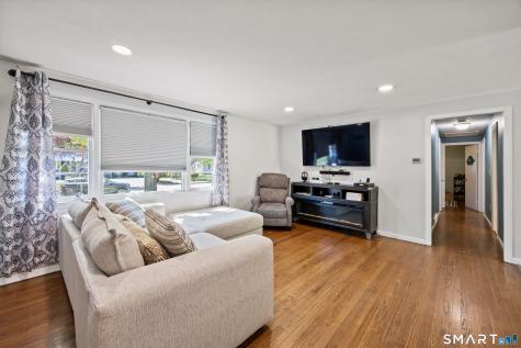39 Grove Road North Haven CT 06473