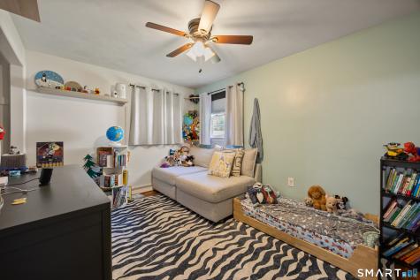 39 Grove Road North Haven CT 06473