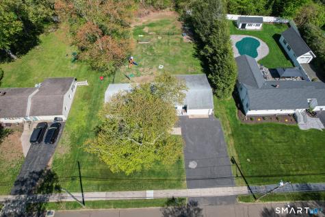 39 Grove Road North Haven CT 06473