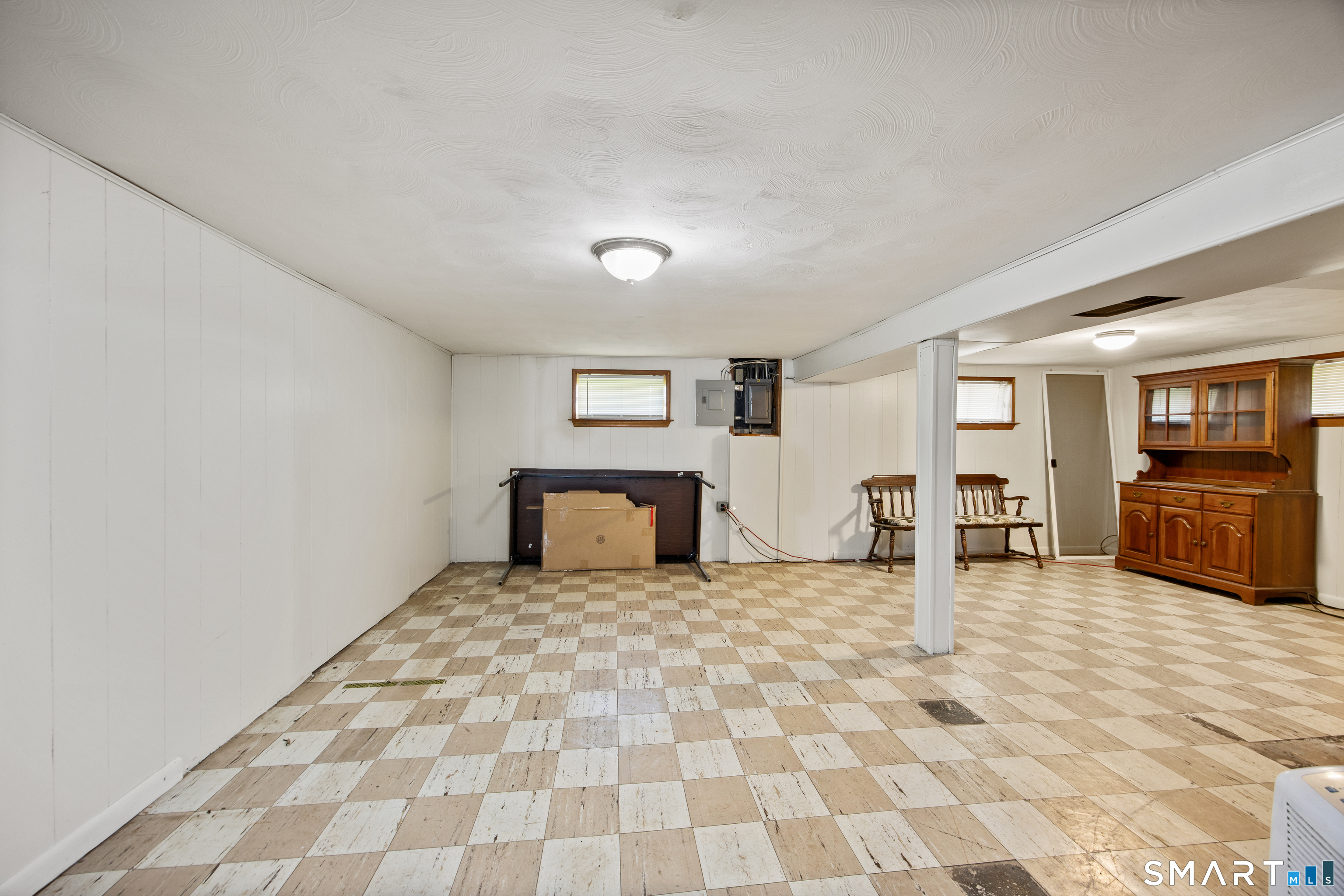 39 Grove Road North Haven CT 06473