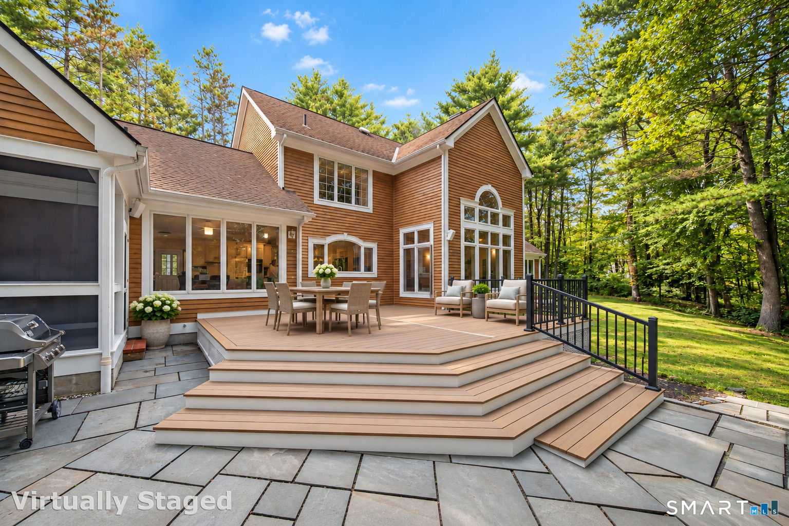10 Whitman Pond Road Simsbury CT 06070