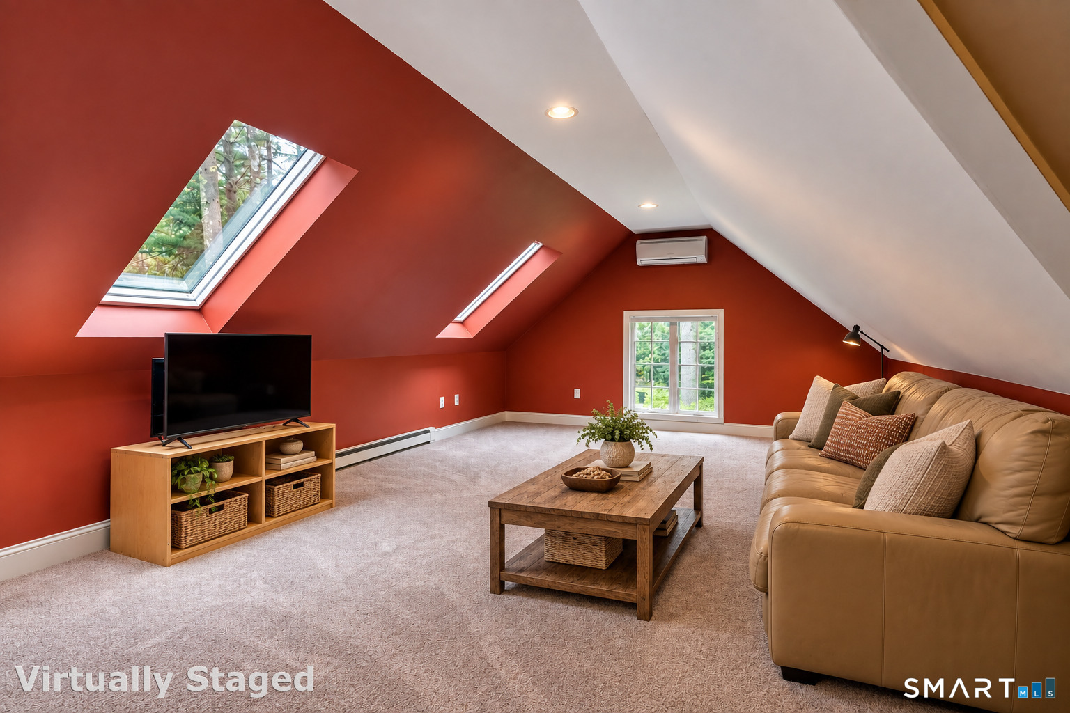 10 Whitman Pond Road Simsbury CT 06070