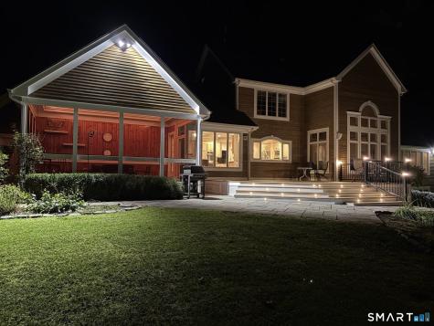 10 Whitman Pond Road Simsbury CT 06070