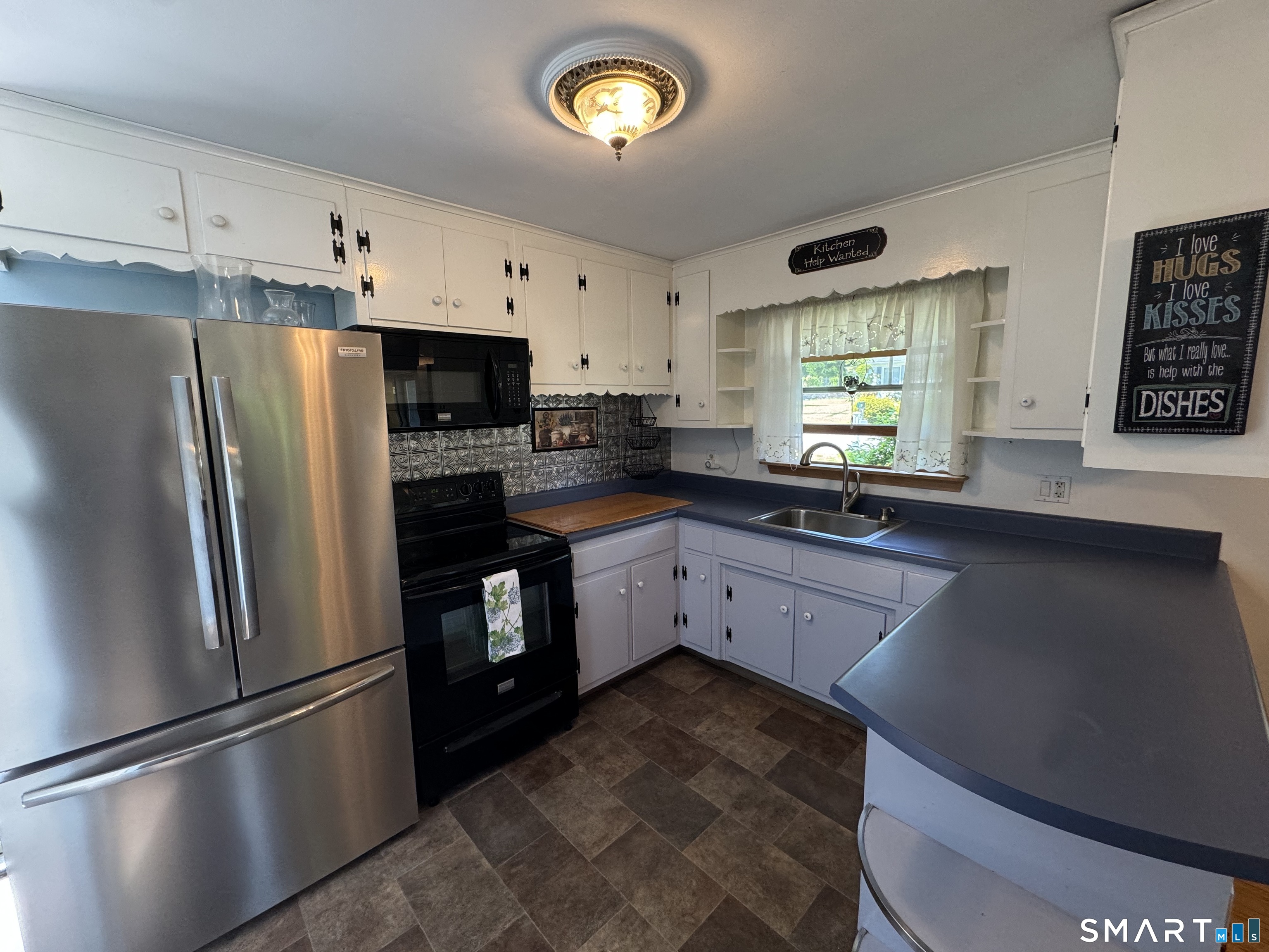 13 Trading Cove Drive Norwich CT 06360