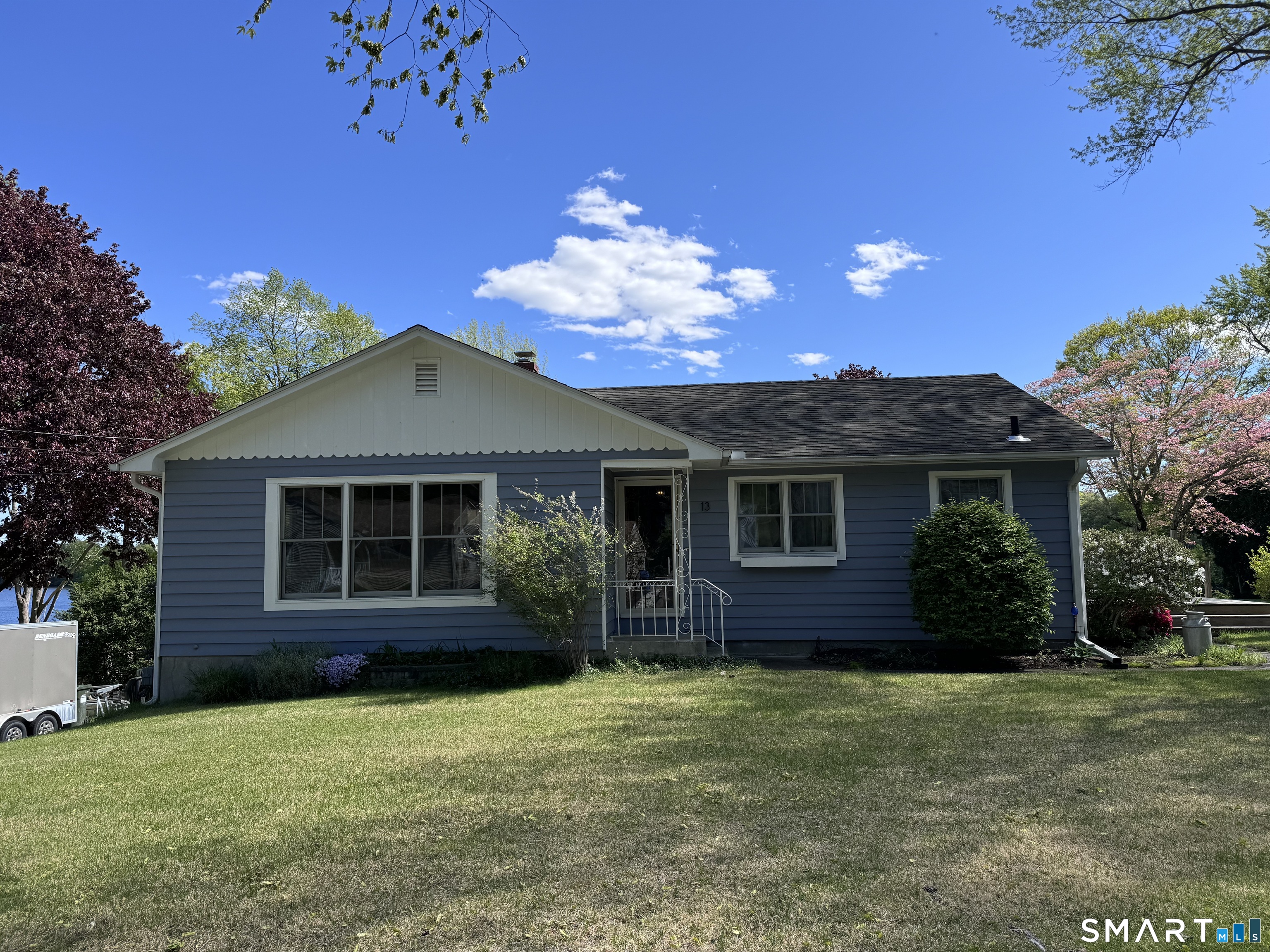 13 Trading Cove Drive Norwich CT 06360