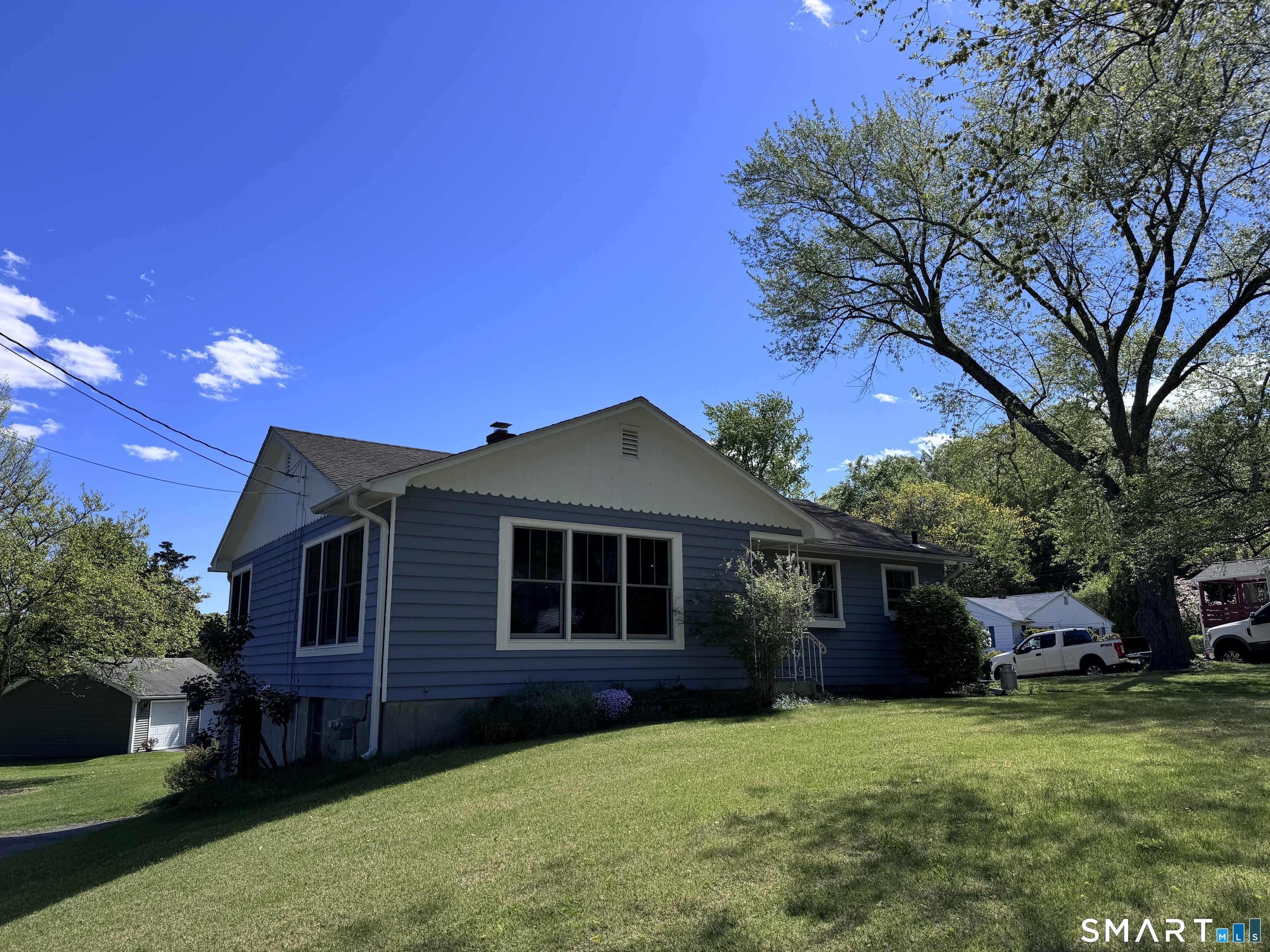 13 Trading Cove Drive Norwich CT 06360