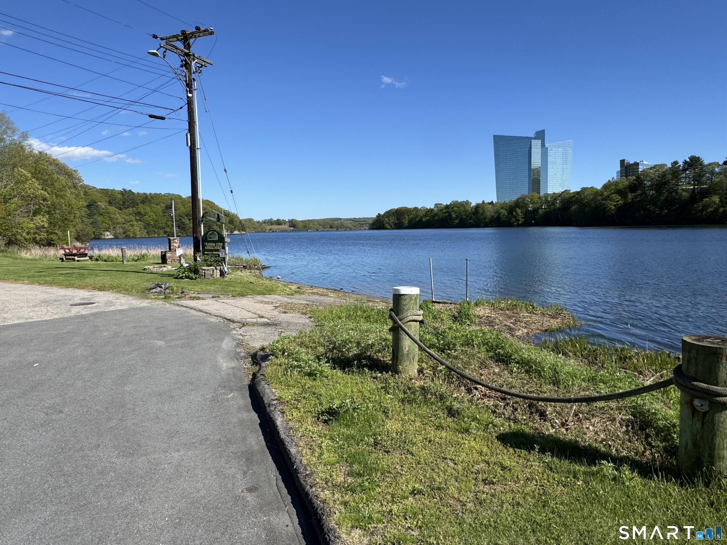 13 Trading Cove Drive Norwich CT 06360