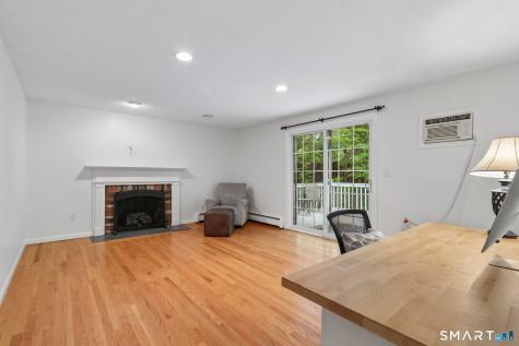 1 Horseshoe Circle Simsbury CT 06070