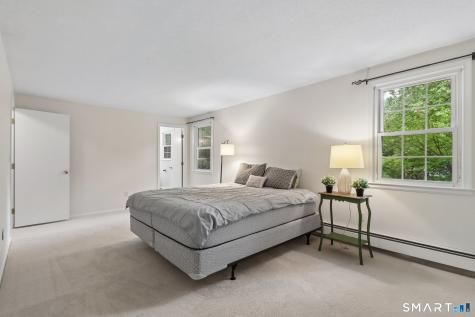 1 Horseshoe Circle Simsbury CT 06070