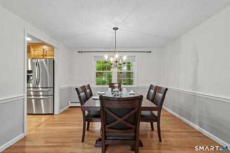 1 Horseshoe Circle Simsbury CT 06070