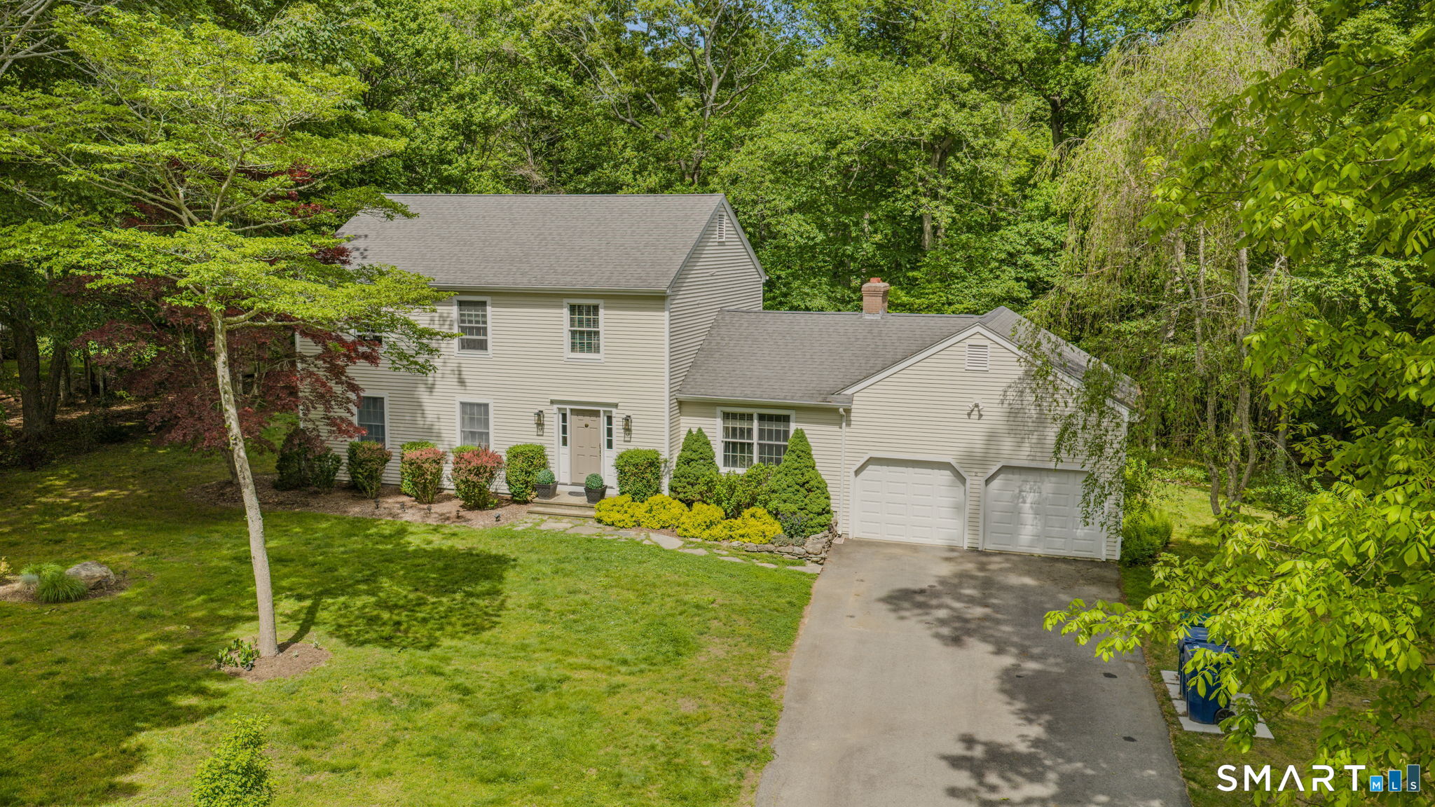 10 Whitman Lane Old Lyme CT 06371