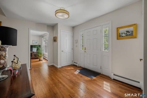 10 Whitman Lane Old Lyme CT 06371