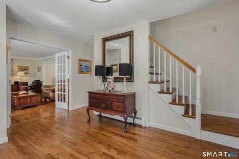 10 Whitman Lane Old Lyme CT 06371