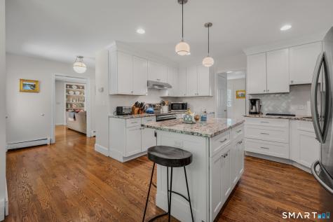 10 Whitman Lane Old Lyme CT 06371