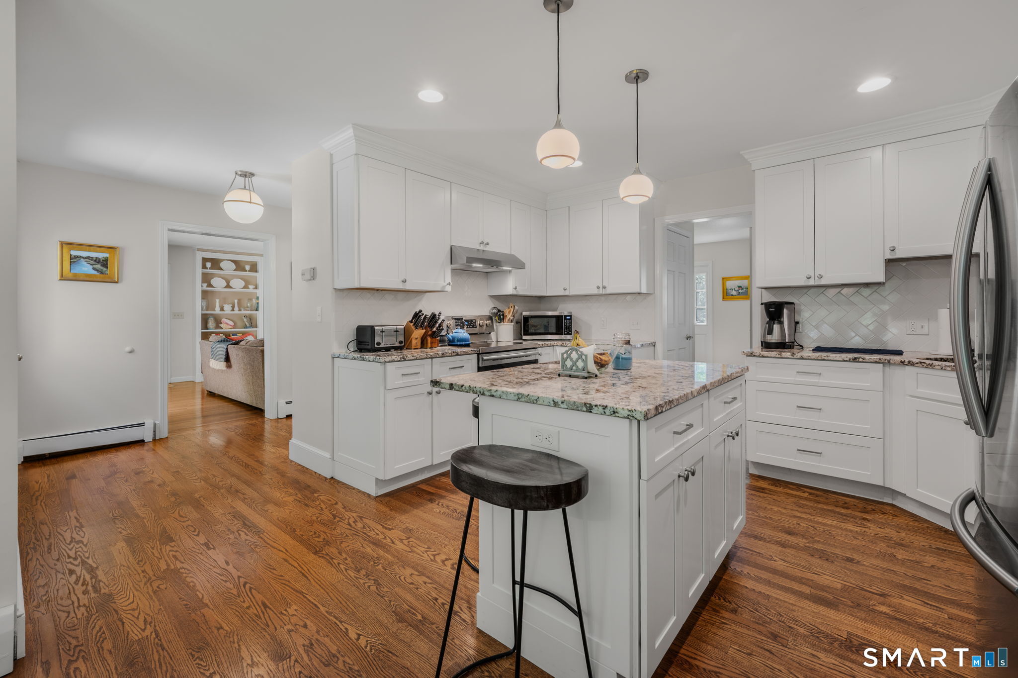 10 Whitman Lane Old Lyme CT 06371