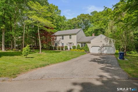 10 Whitman Lane Old Lyme CT 06371