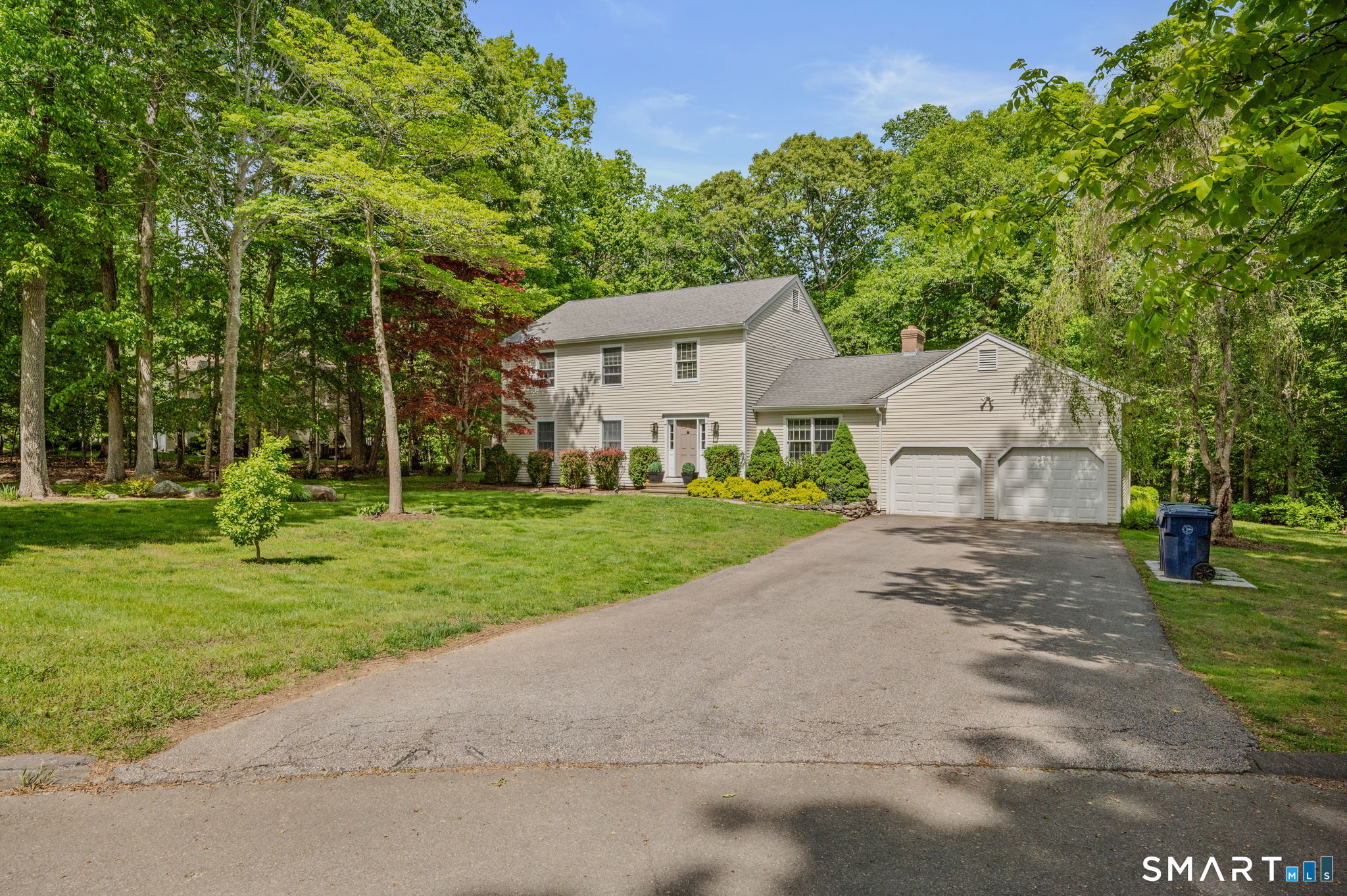 10 Whitman Lane Old Lyme CT 06371