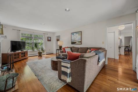 10 Whitman Lane Old Lyme CT 06371