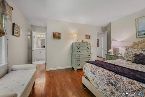 10 Whitman Lane Old Lyme CT 06371