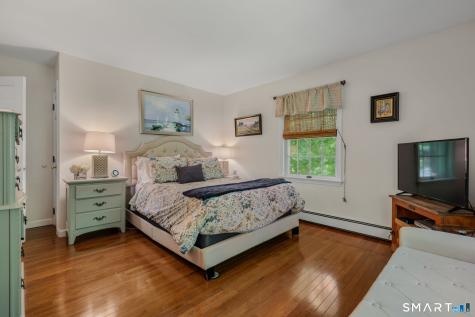 10 Whitman Lane Old Lyme CT 06371