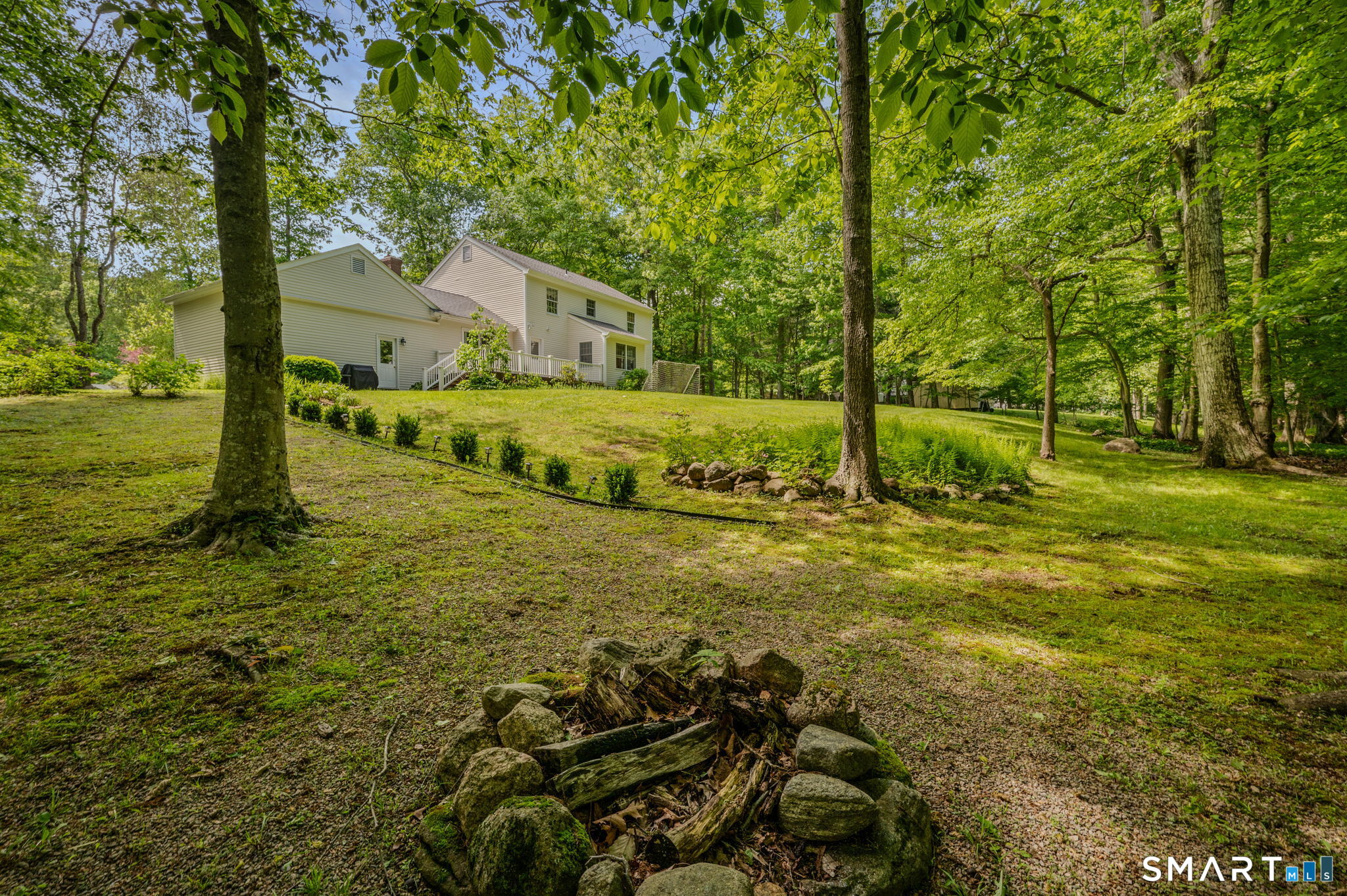10 Whitman Lane Old Lyme CT 06371