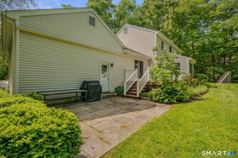 10 Whitman Lane Old Lyme CT 06371