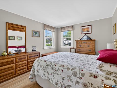 6 Joyce Court East Lyme CT 06357